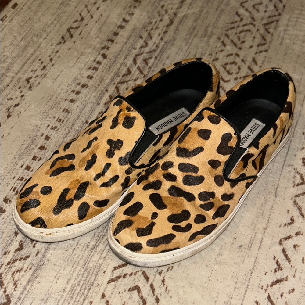 Steve Madden Brown and Black Sneakers Slip-On Casual